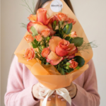 Eames plastic side chair